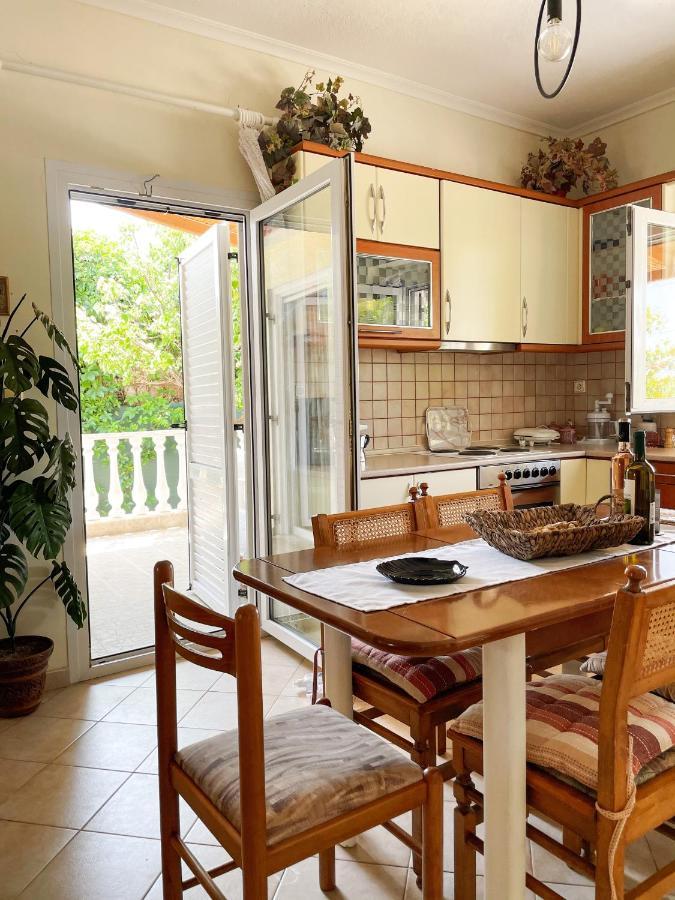 Casa Lia-Beach Front Villa Nea Kallikrateia Dış mekan fotoğraf